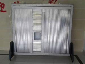  Protector de pared trasera (para centro de mecanizado) 